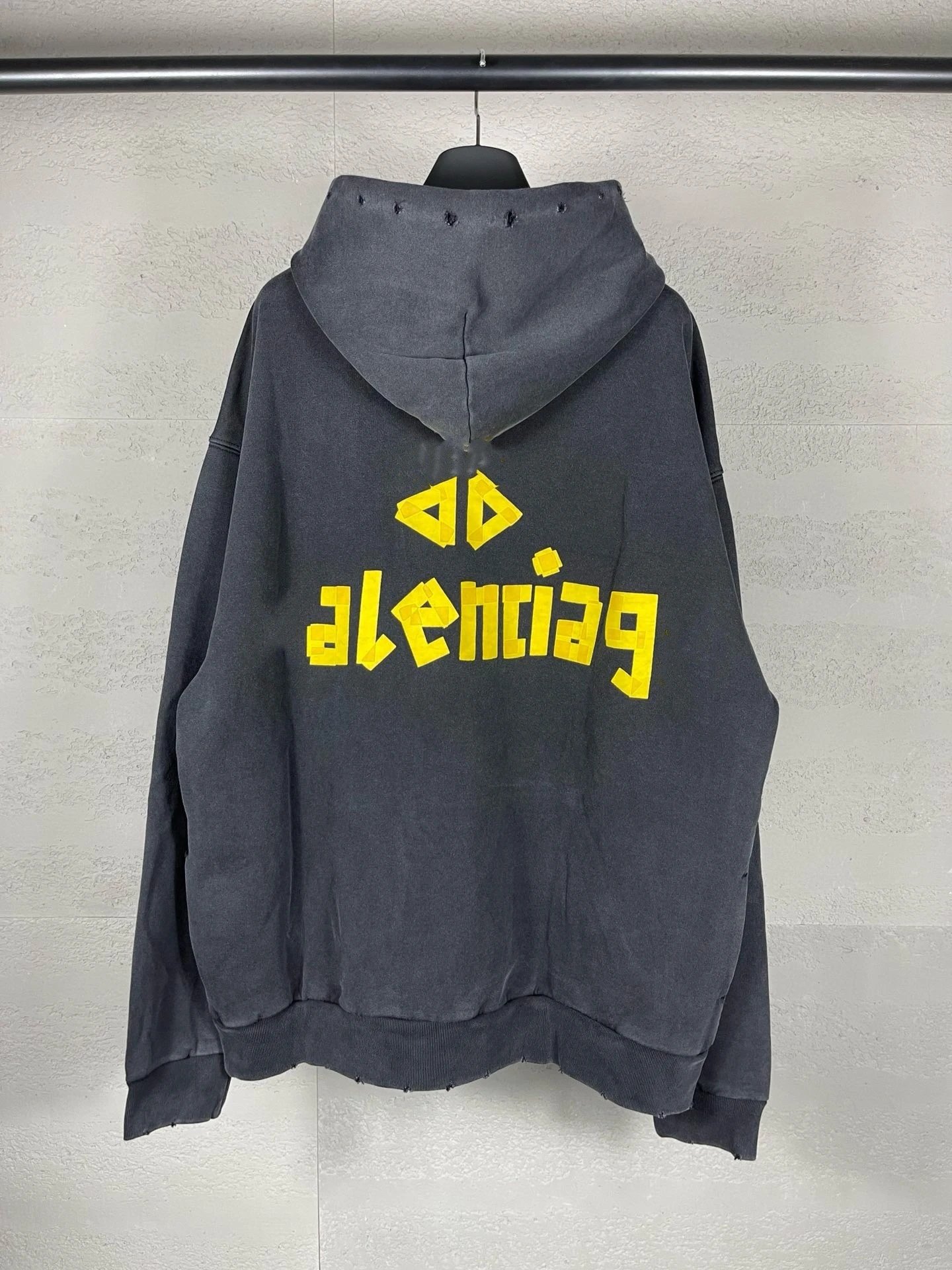 Gaichela Distressed Logo Hoodie Gray - 44