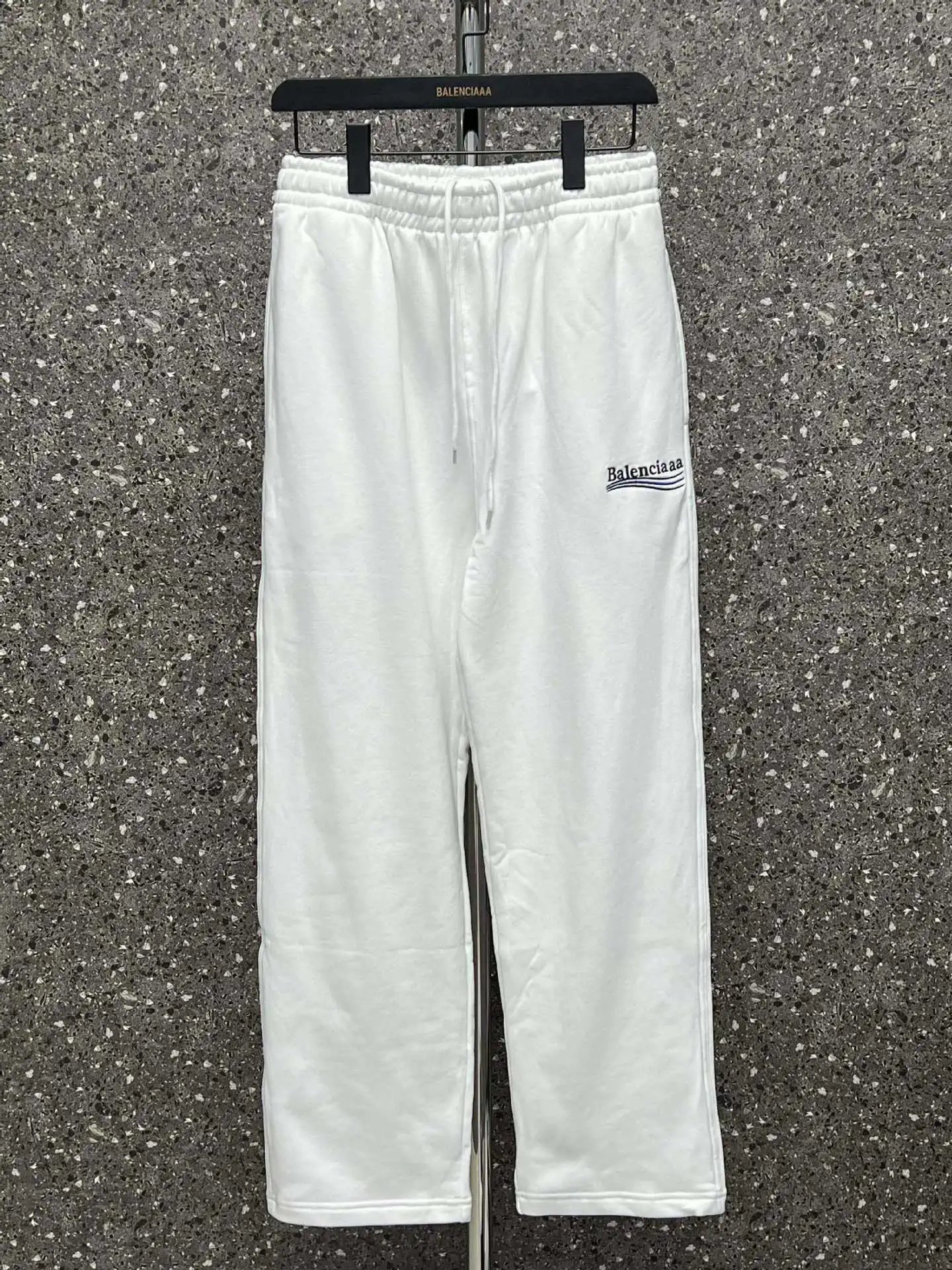 Balenciaga Logo-Embroidered Yellow Sweatpants - 8