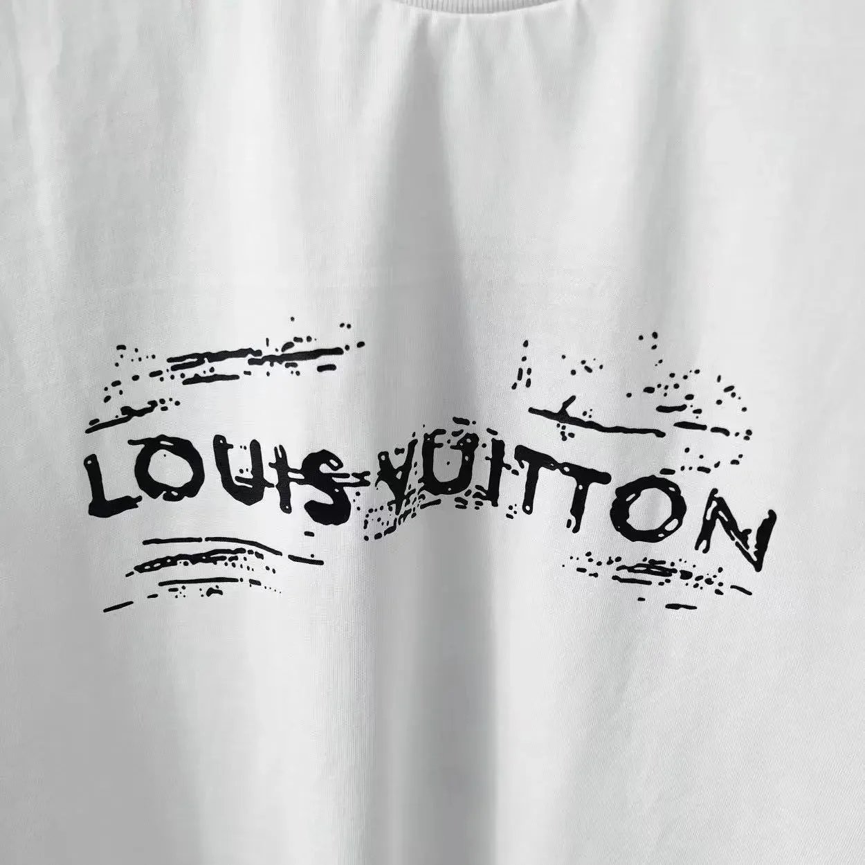 Graffiti Letter Print T-Shirt photo 4