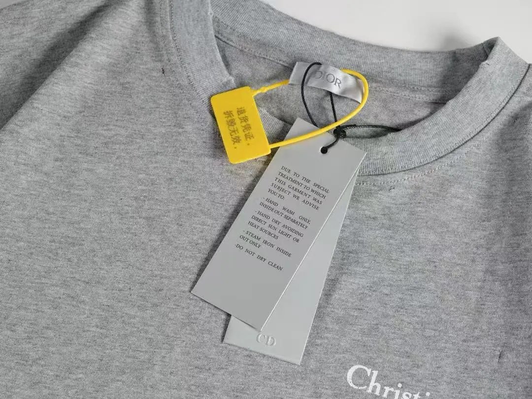 CD Logo Print T-Shirt photo 8