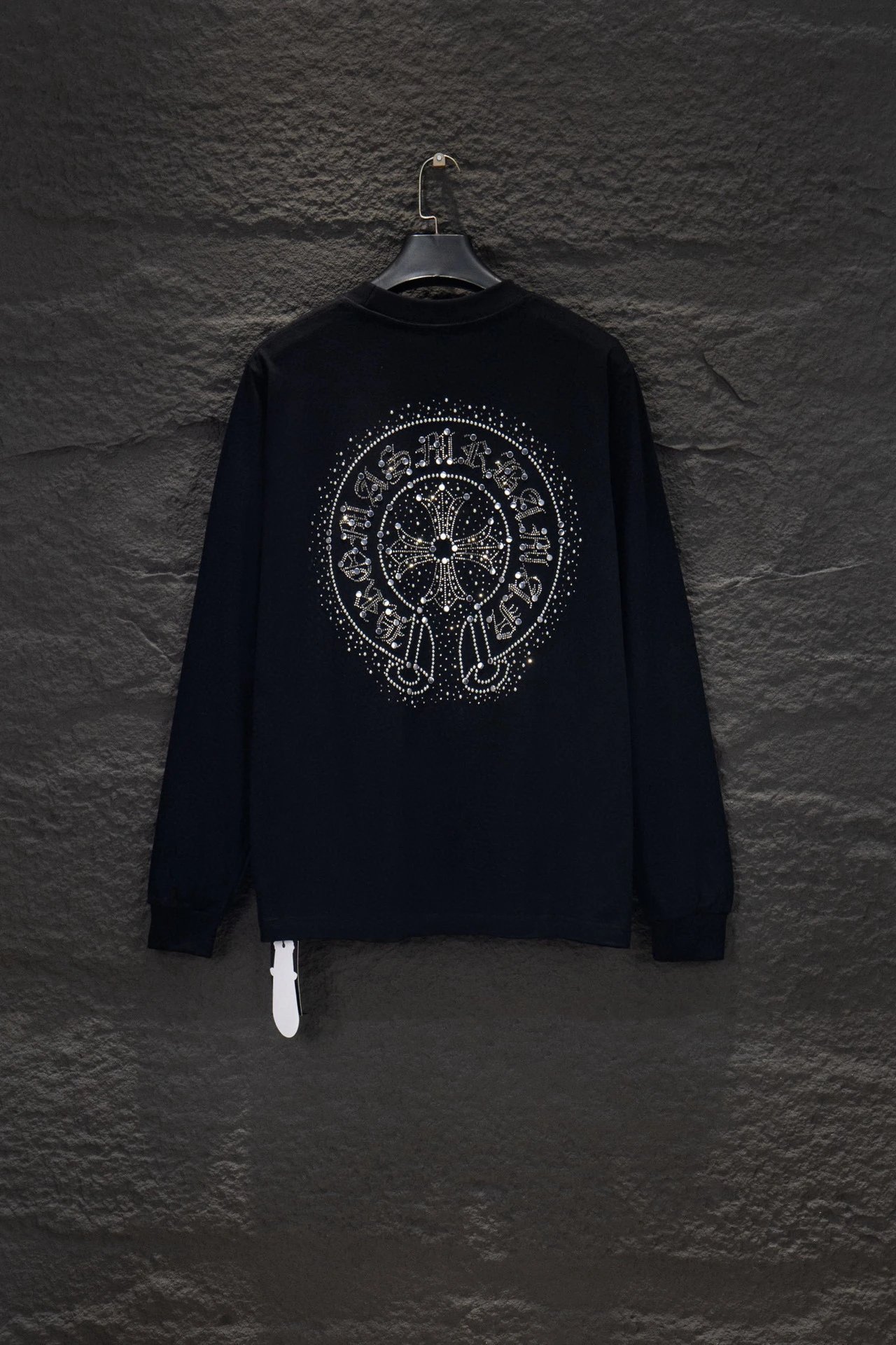 Embroidered Short Sleeve T-Shirt Unisex photo 2