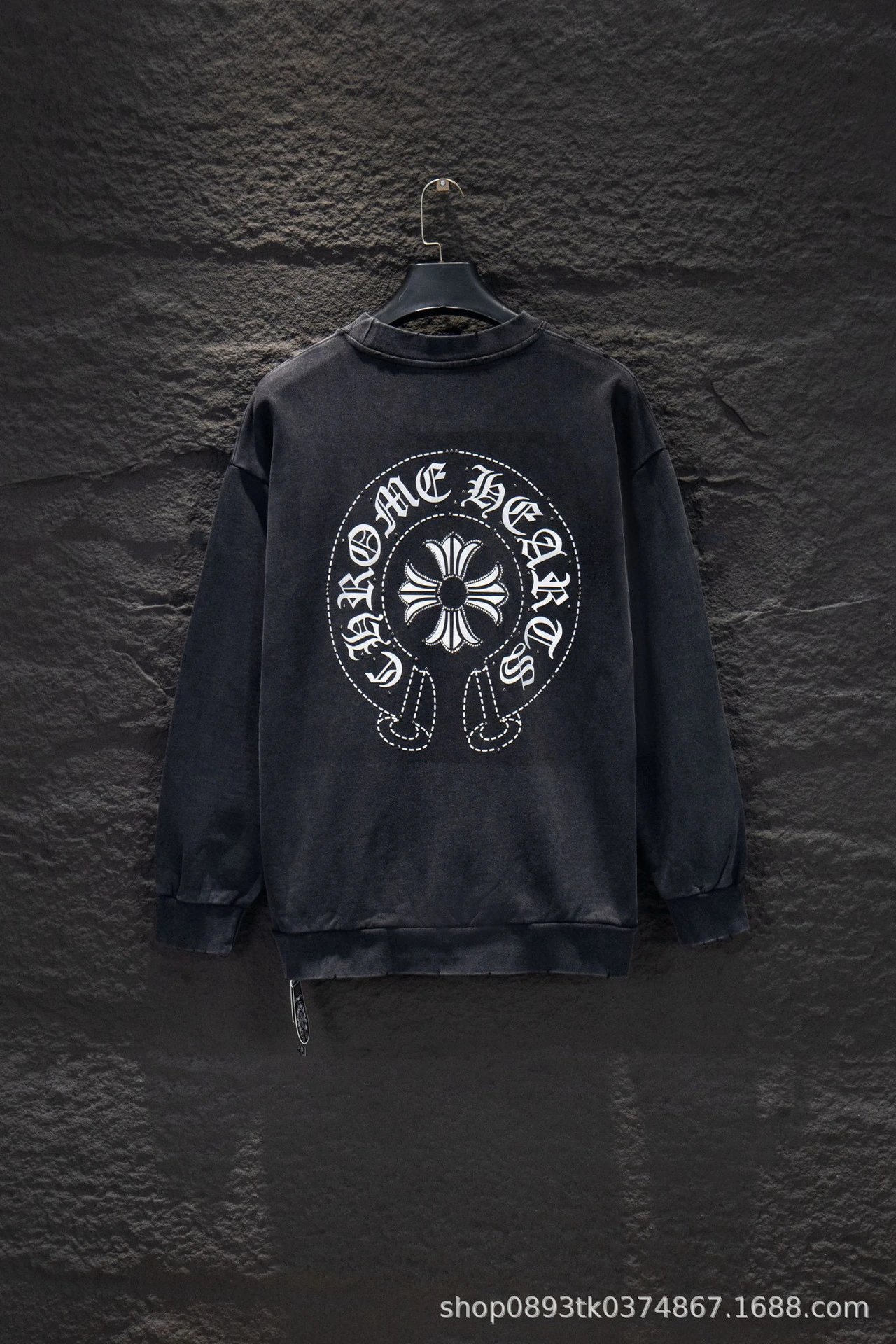 Embroidered Short Sleeve T-Shirt Unisex photo 6
