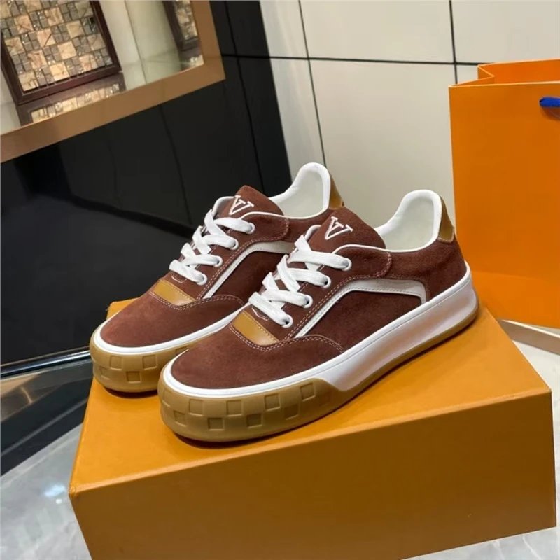 Premium Leather Lace-Up Casual Shoes photo 6
