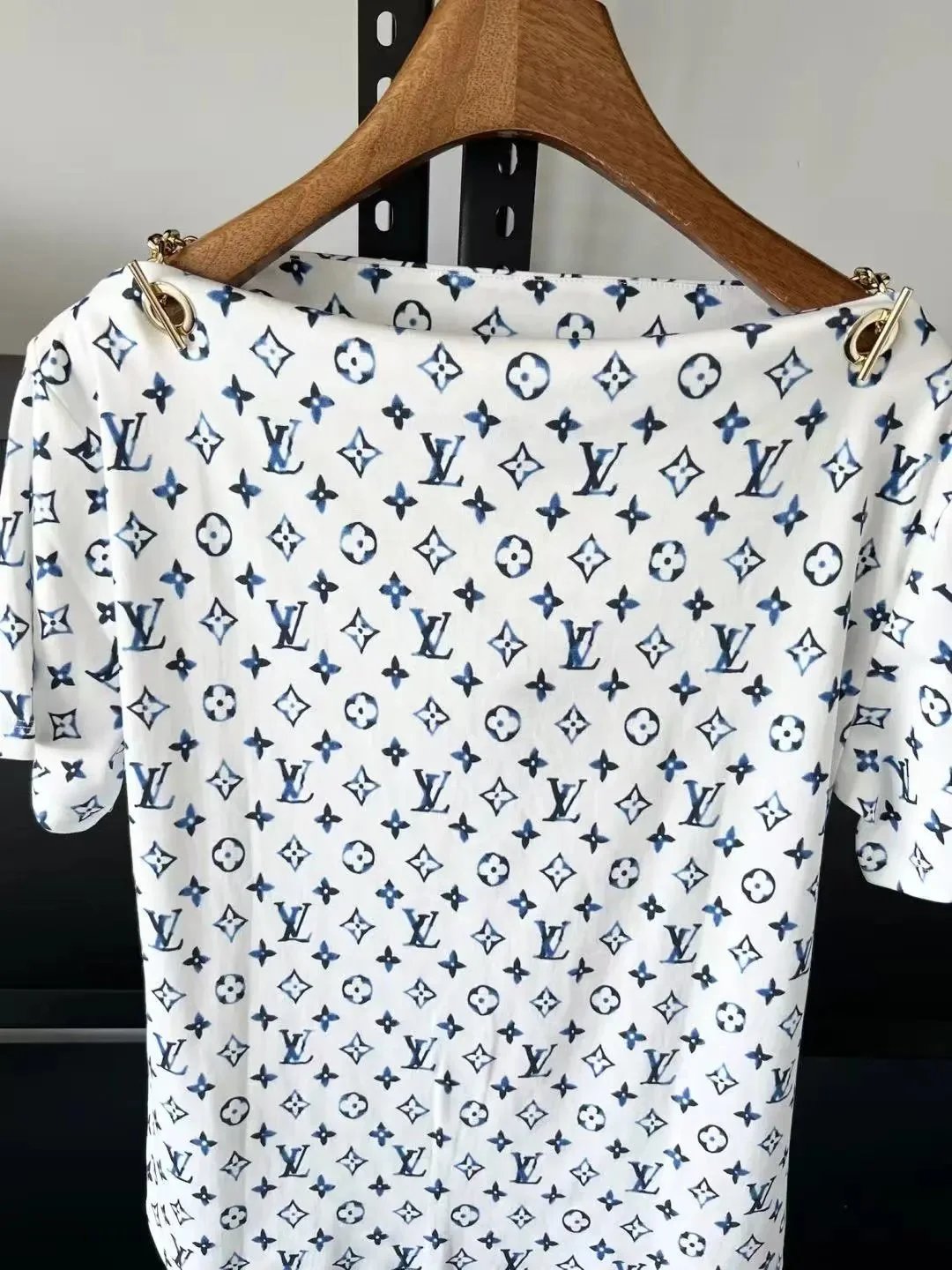Aquarelle Monogram Eyelet T-Shirt photo 3
