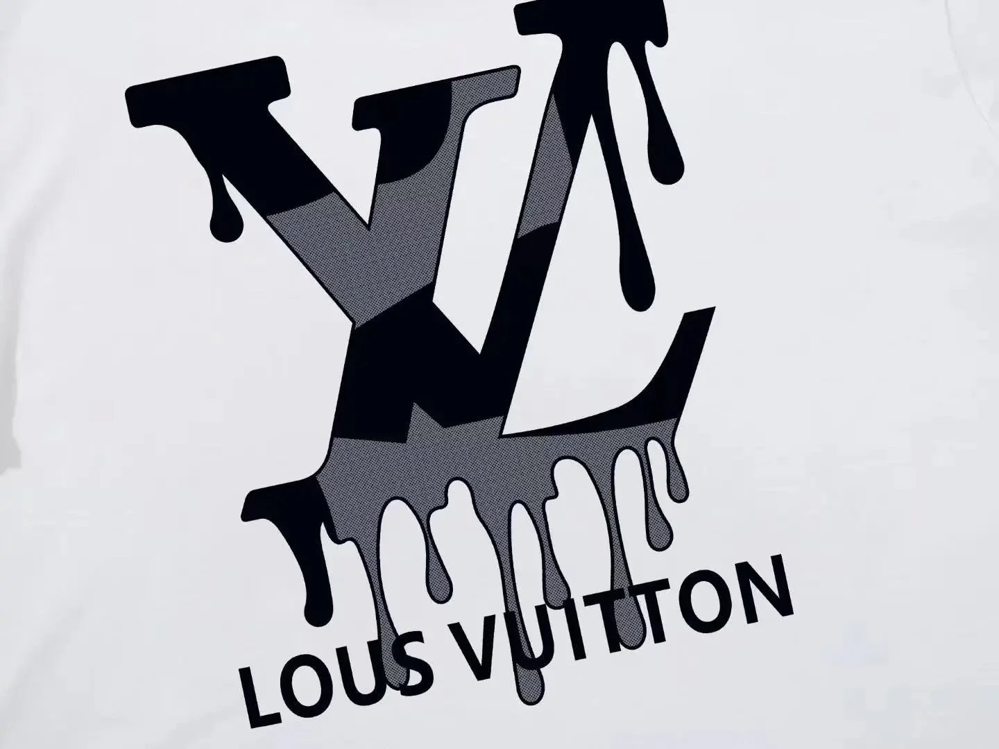 Graphic Print T-Shirt photo 8