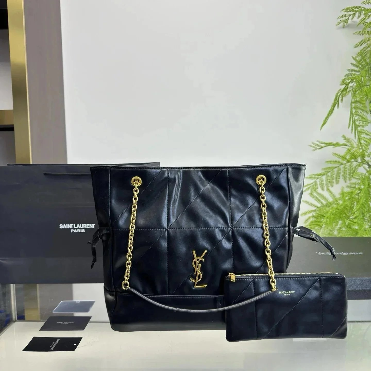 Saint Laurent Crossbody Bags Chain-Strap Flap Bag with Cassandre Logo — 39