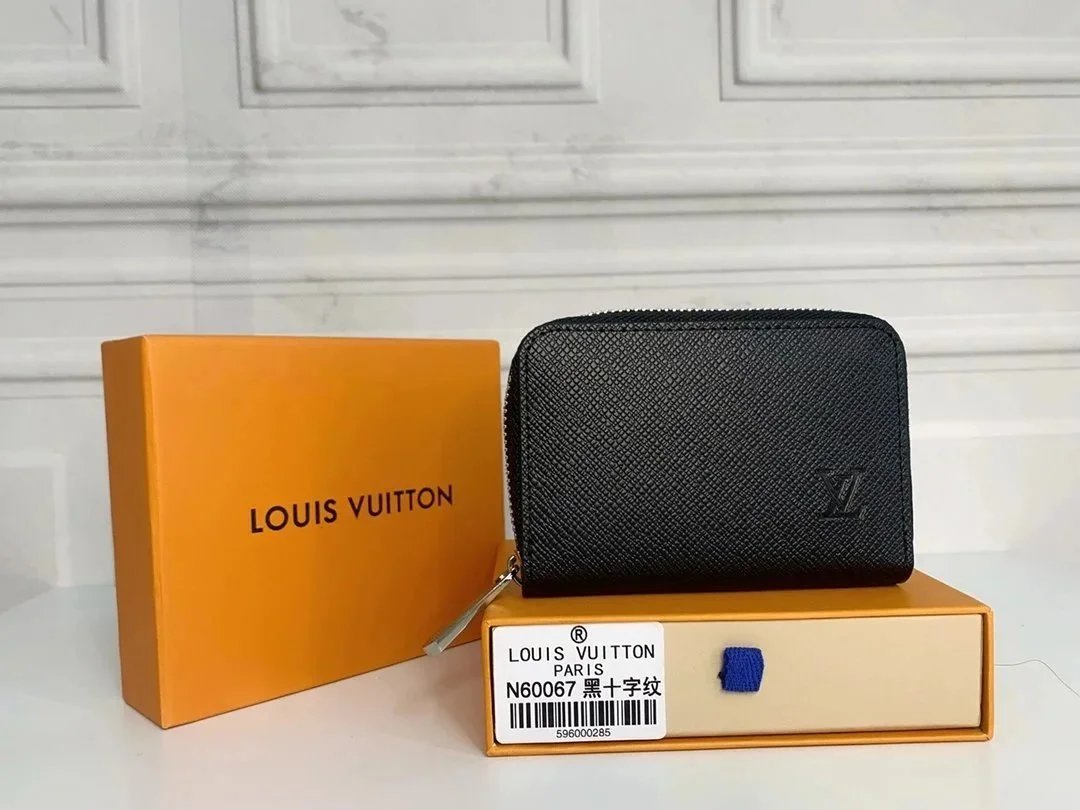 LV  Wallet