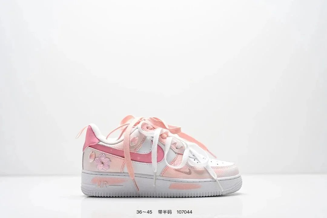 Air Force 1 Low Sneakers