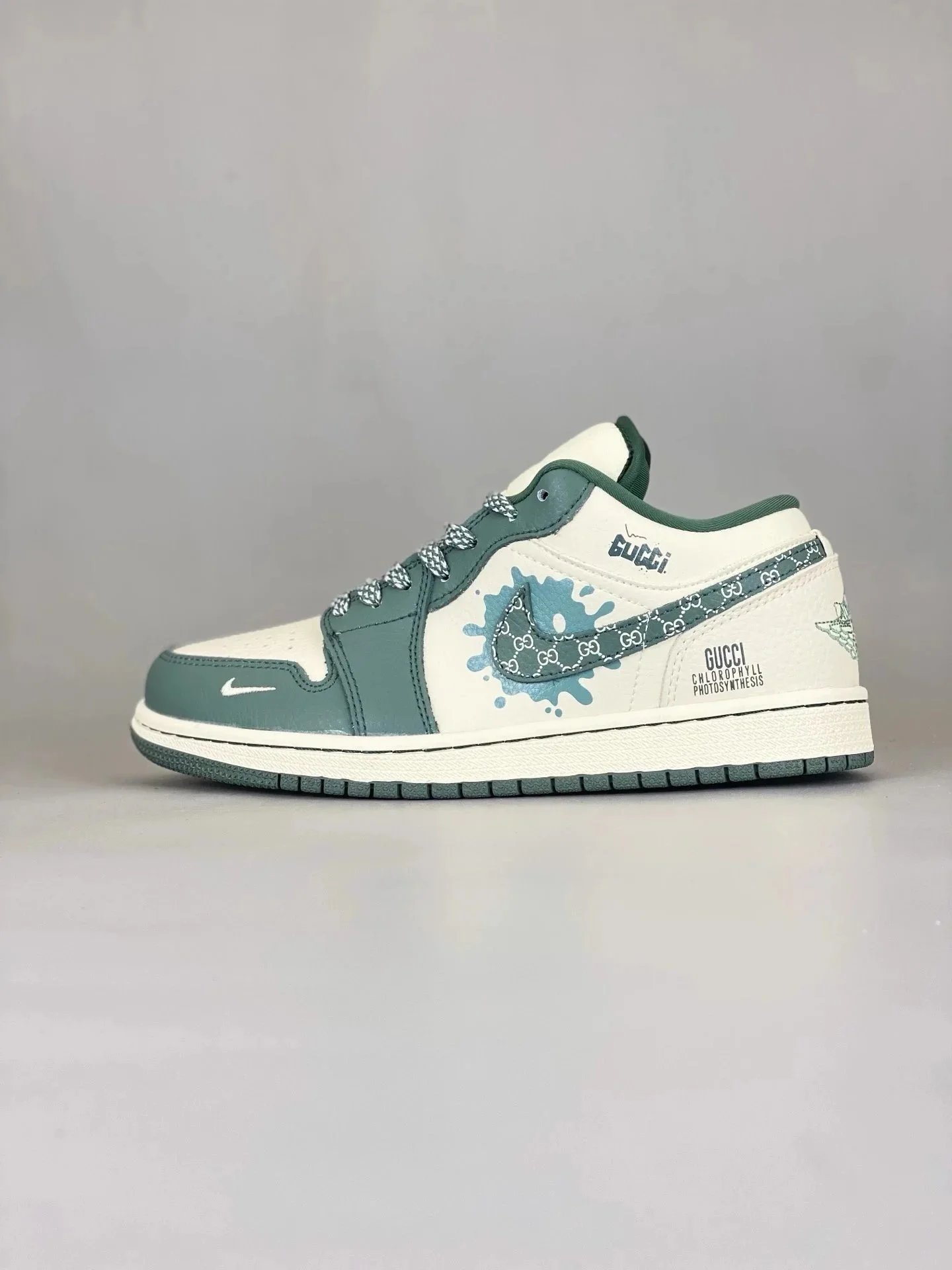 Air Force 1 Low Sneakers