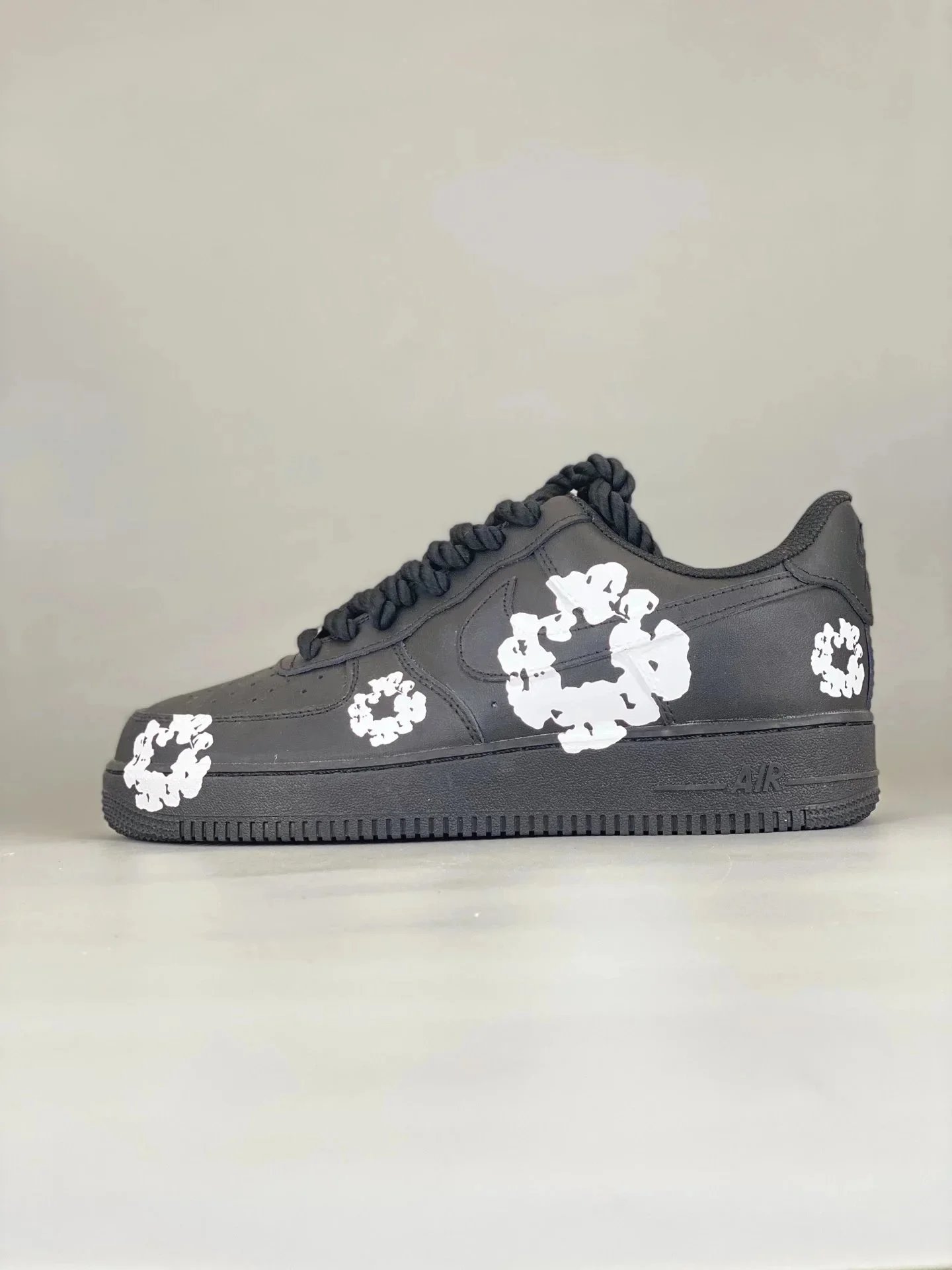 Air Force 1 Low Sneakers