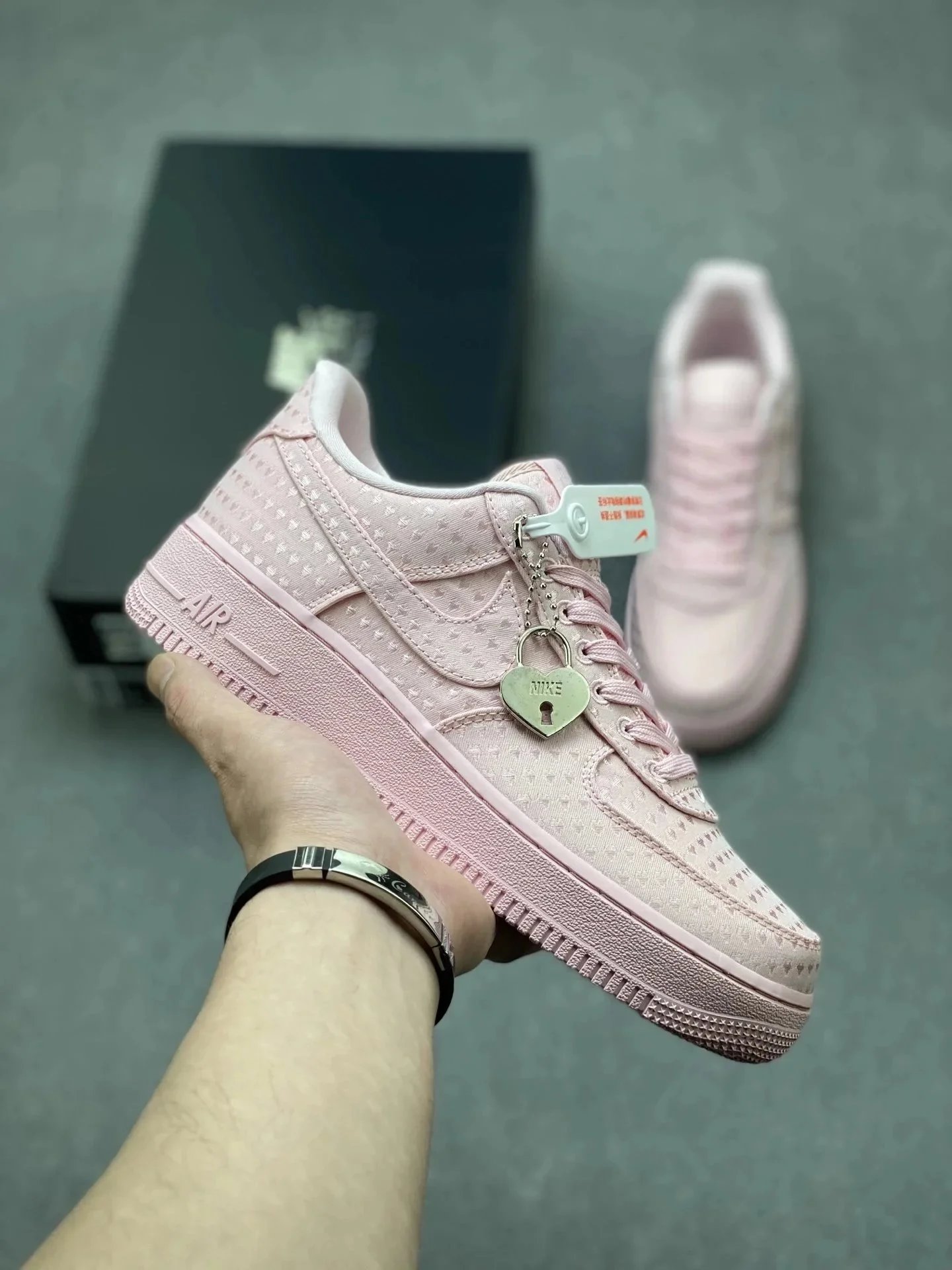 Air Force 1 Low Sneakers