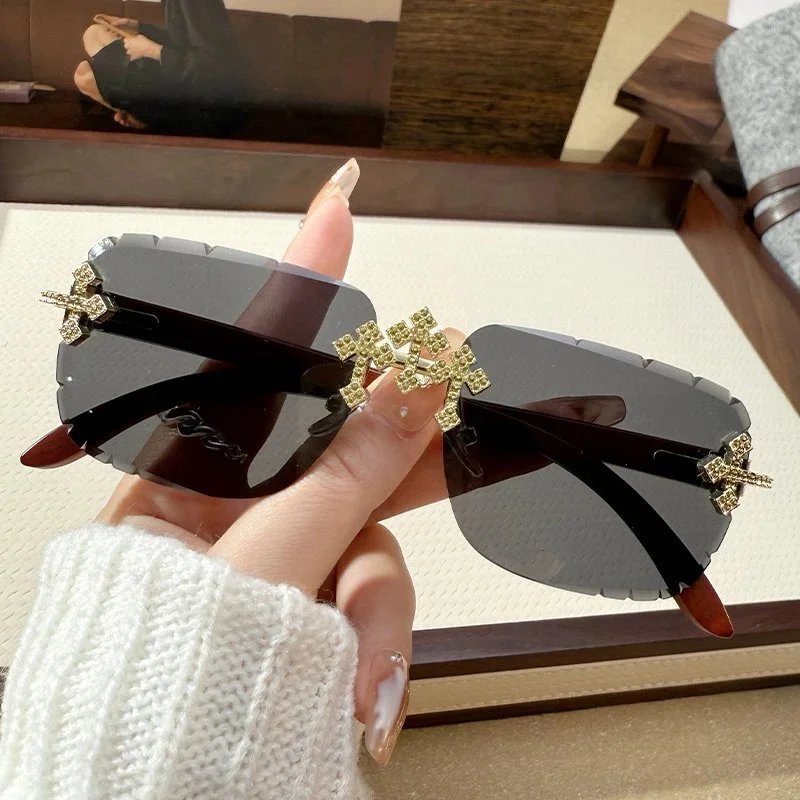 Cartier Inspo Shades budget