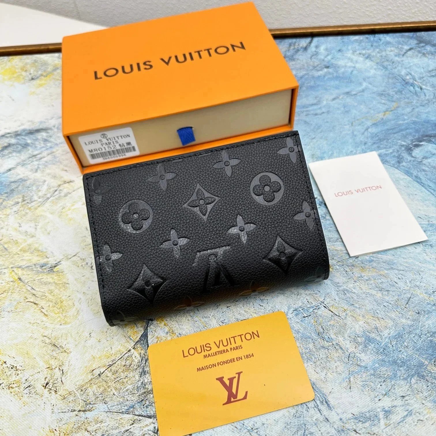LV  Wallet