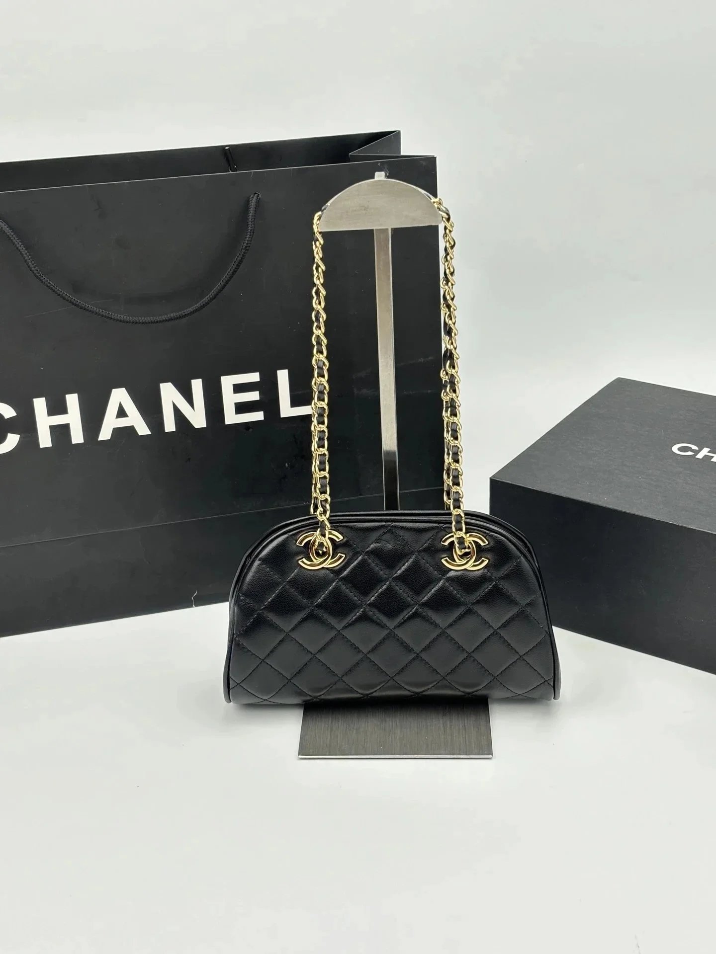 Chanel  Tote Bag