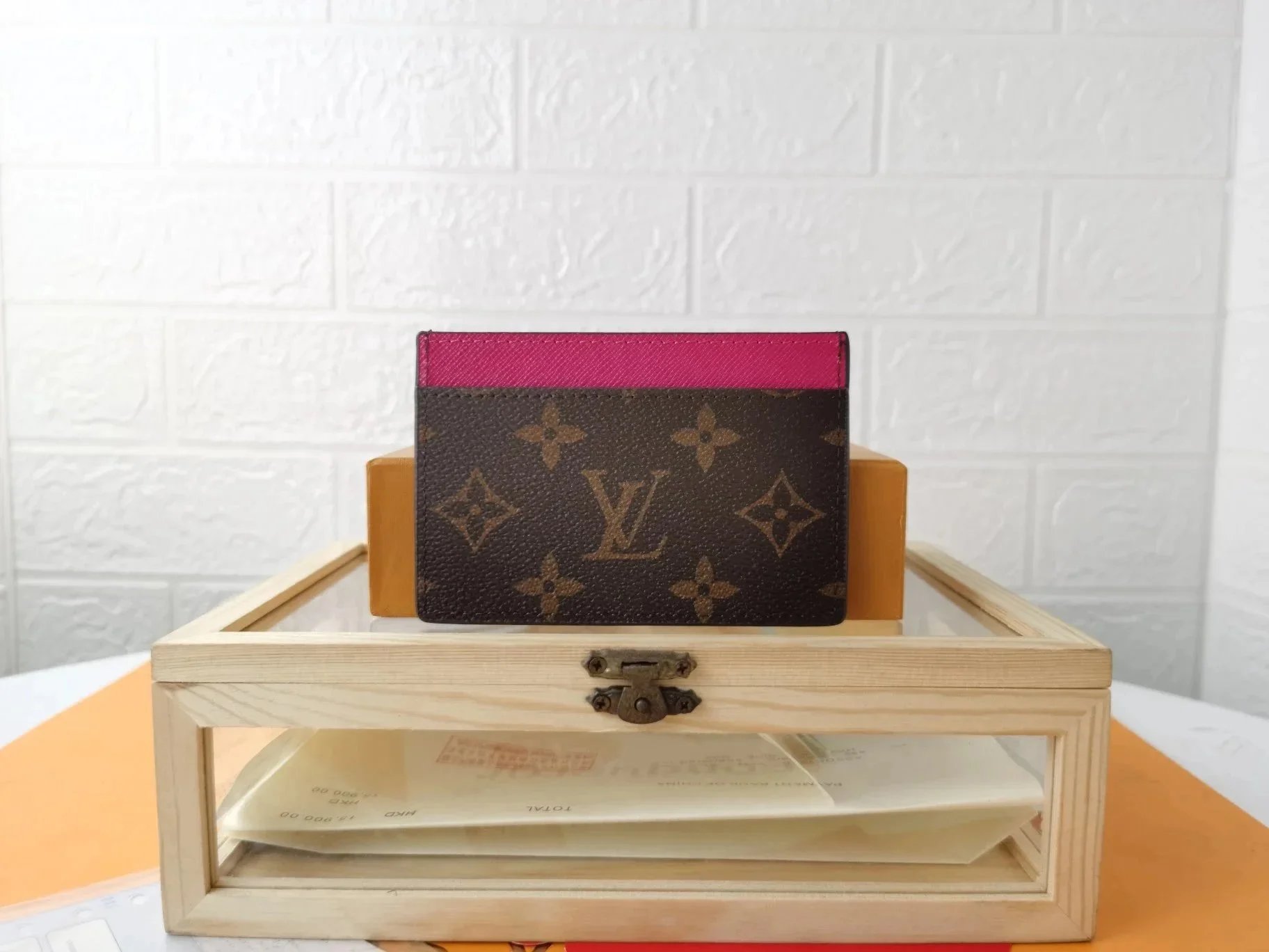 LV Wallet