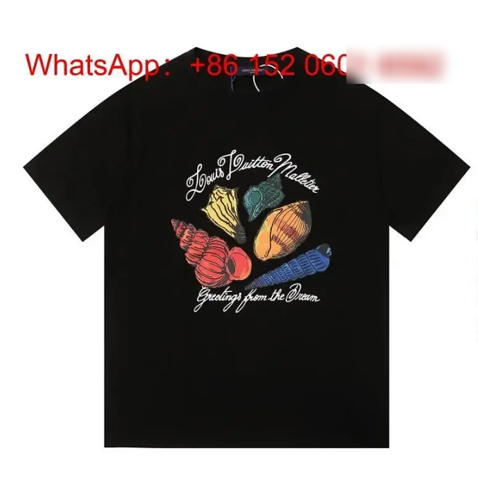 Louis Vuitton T-Shirts Short-Sleeve Graphic T-Shirt — Black-16