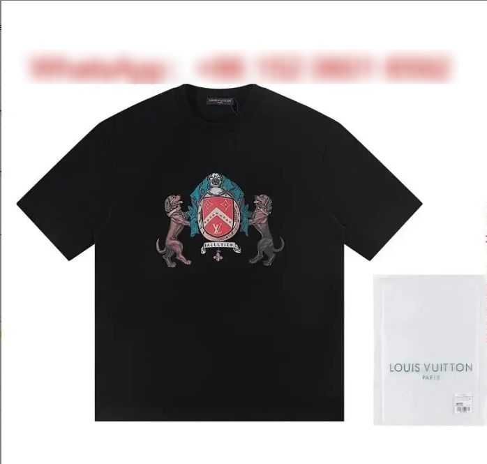 Louis Vuitton T-Shirts Short-Sleeve Graphic T-Shirt — Black-17