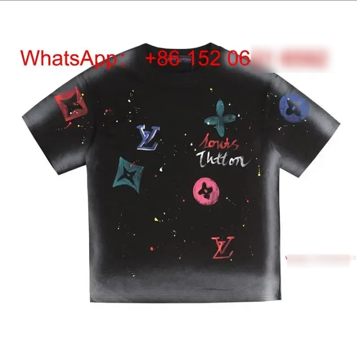 Louis Vuitton T-Shirts Short-Sleeve Graphic T-Shirt — Black-7