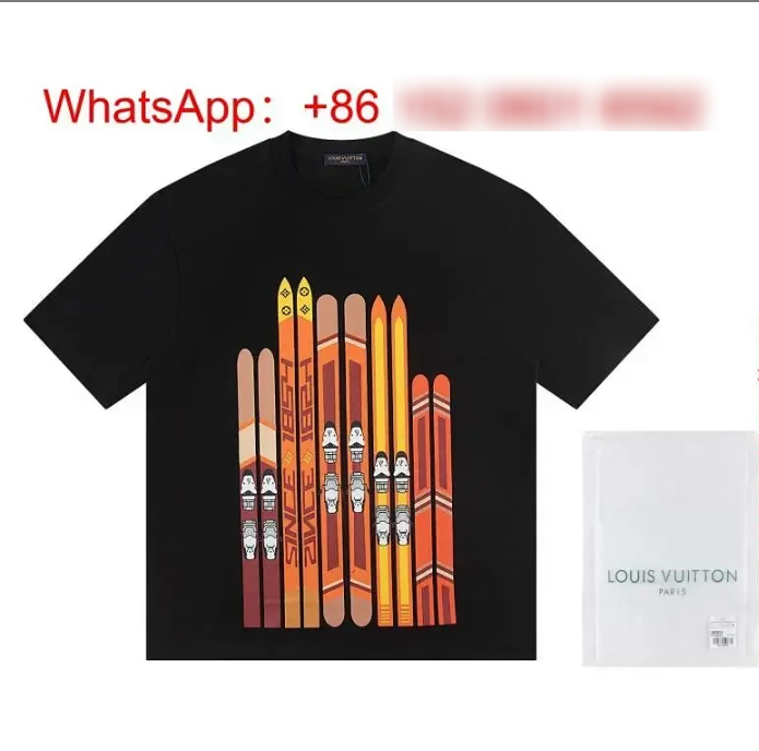 Louis Vuitton T-Shirts Short-Sleeve Graphic T-Shirt — Black-11
