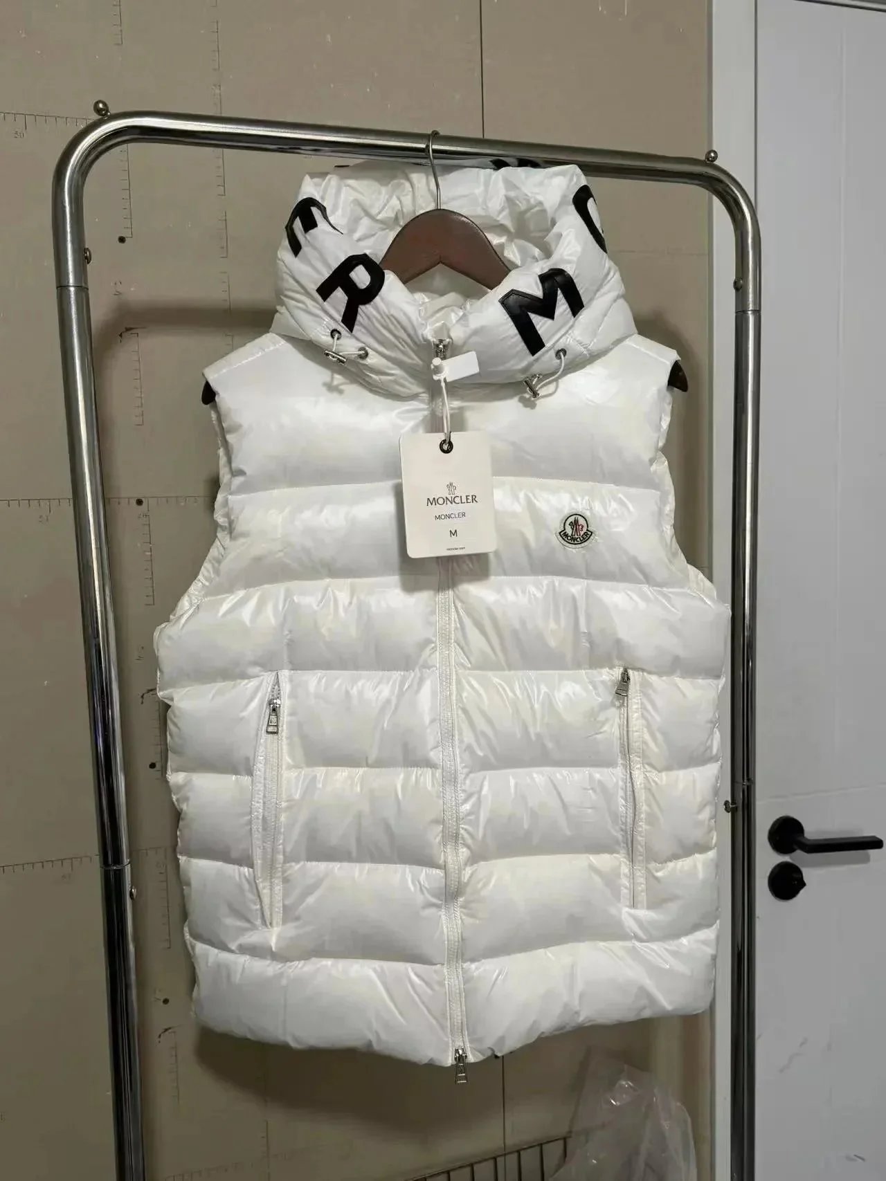 Product view 12