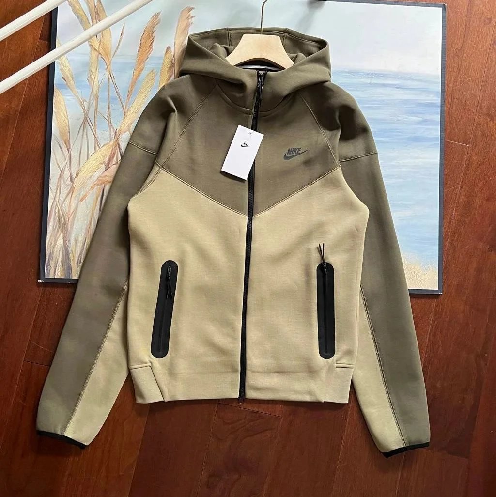 7922 Brown Top