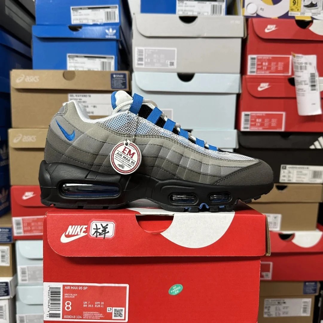 Grey White Blue 609048-104