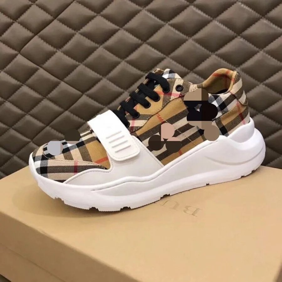 Burberry Sneakers Check-panel strap — Figure 25