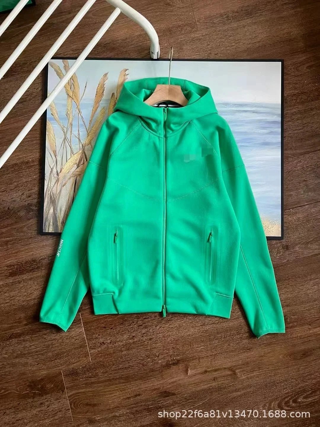 绿FD8454外套