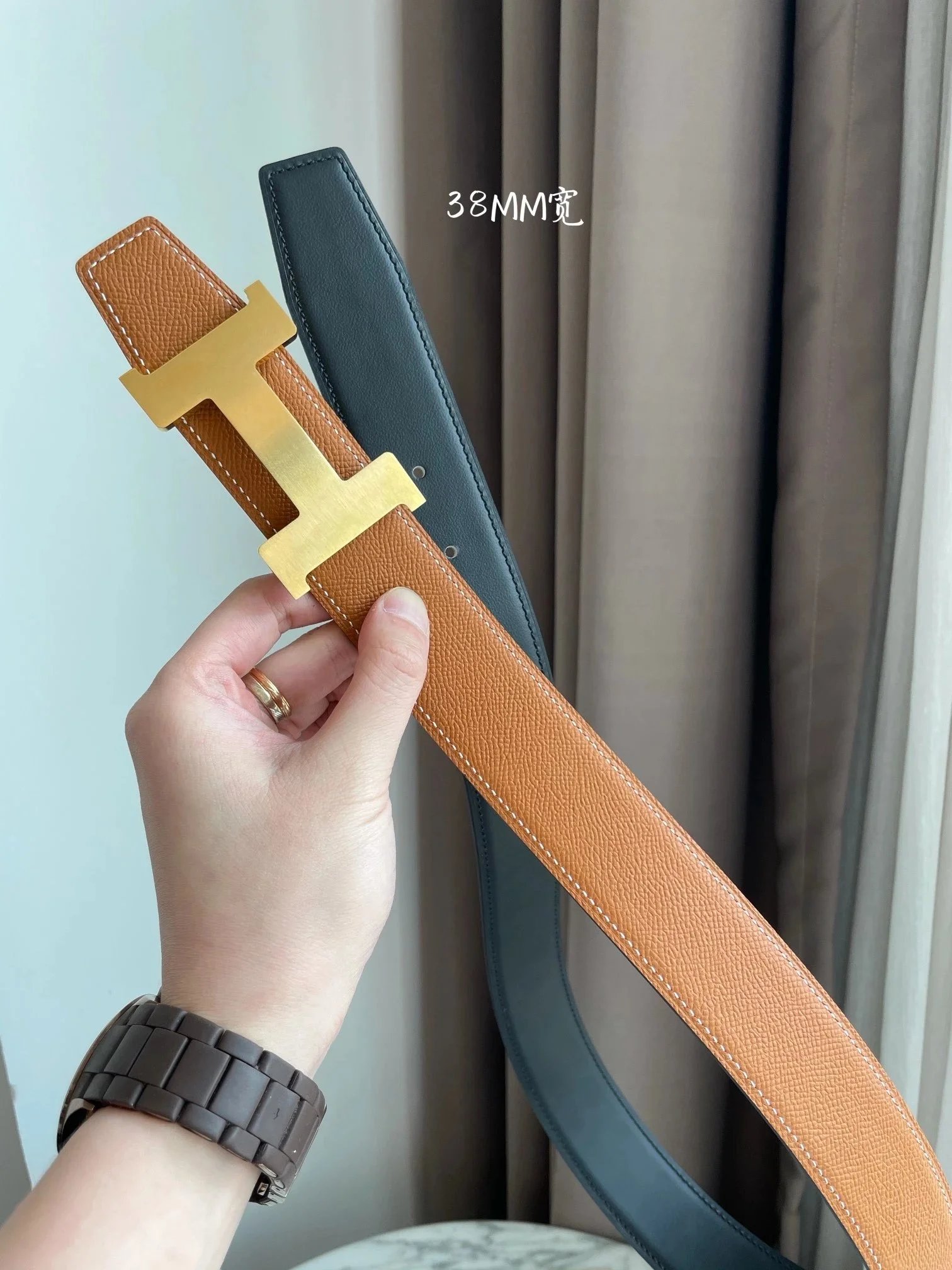 Hermès Belts Constance Reversible Leather Belt, 38 mm image 4