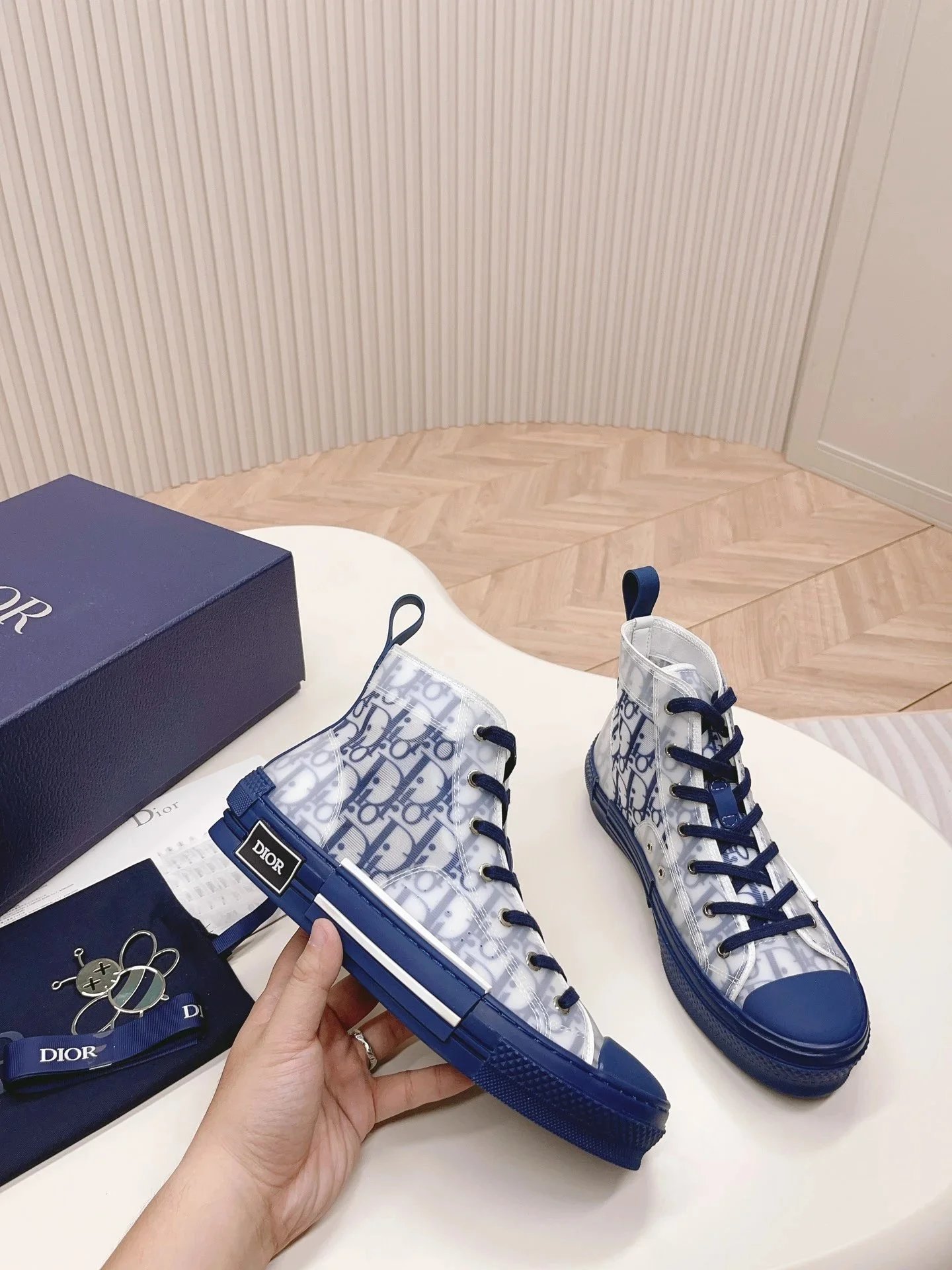 Dior Sneakers B23 High-Top image 11