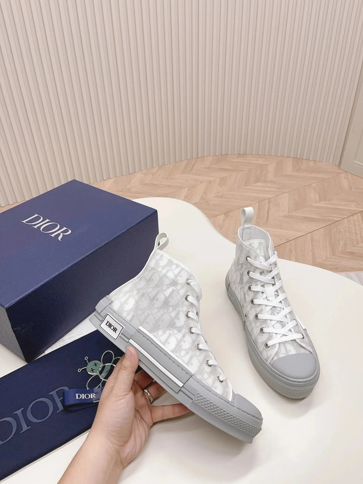 Dior Sneakers B23 High-Top image 5