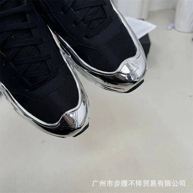 Raf Simons Sneakers Low-Top with Metallic Sculpted Sole product detail image 7