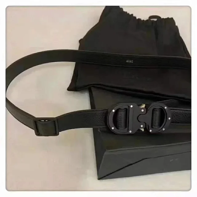 Dior Belts CD buckle leather belt product detail image 2