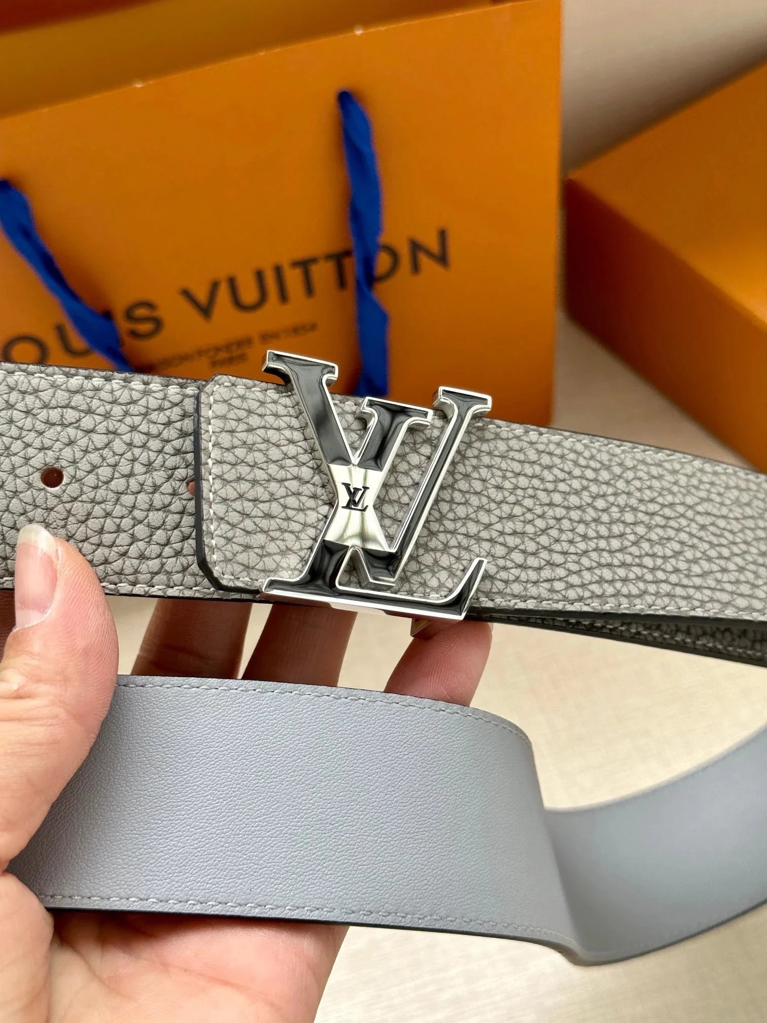 Louis Vuitton Belts Pebbled Leather Belt with LV Buckle image 3