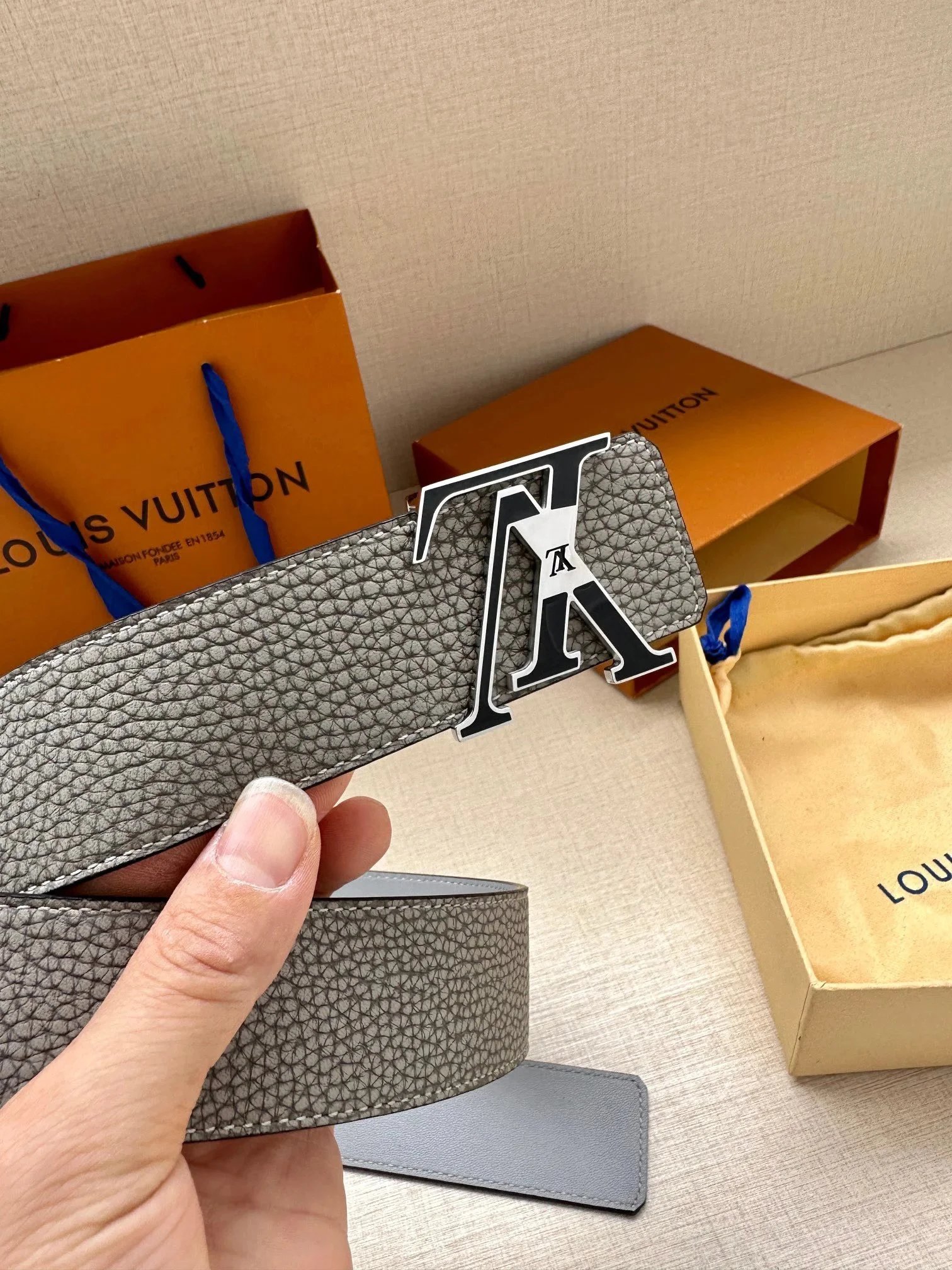 Louis Vuitton Belts Pebbled Leather Belt with LV Buckle image 5