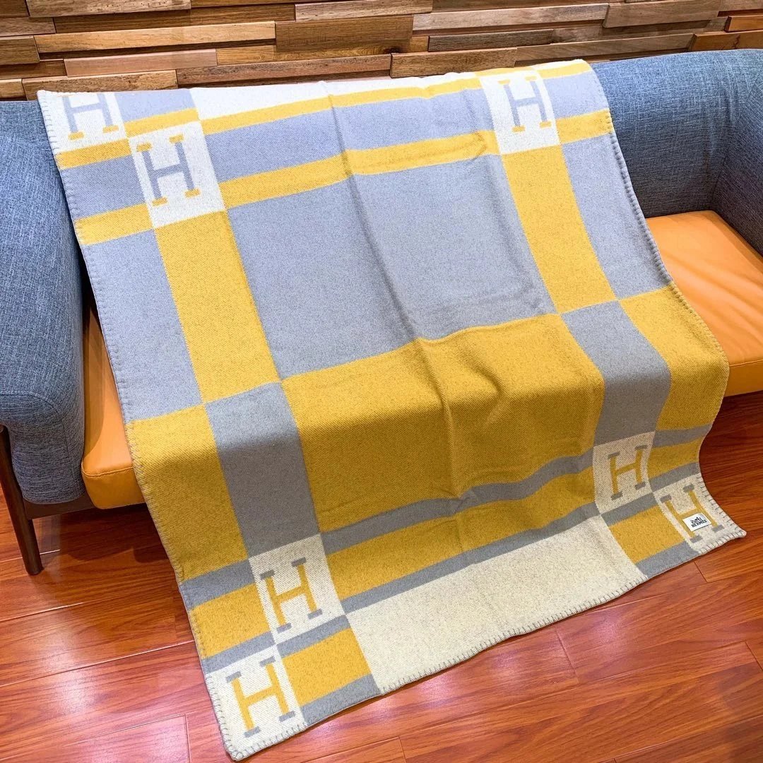 Hermès Uncategorized H Monogram Blanket image 8
