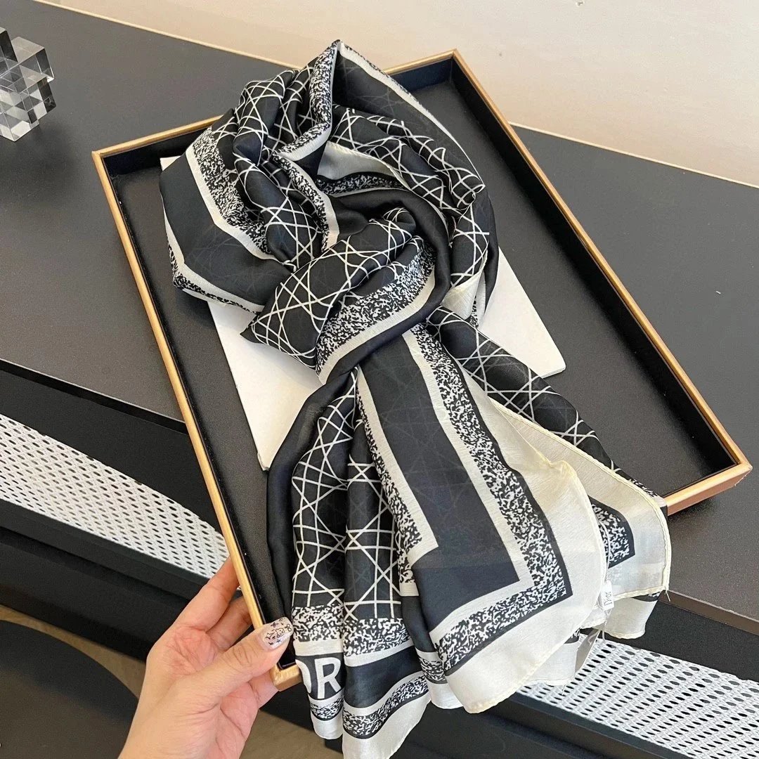 Dior Scarves Geometric Line Print Scarf image 4