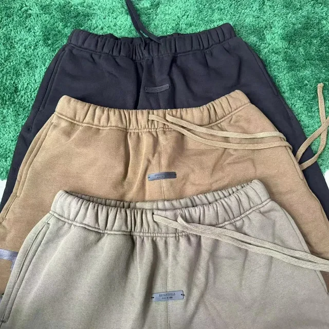 Fear of God Essentials Trousers Wide-Leg Drawstring with Vertical Leg Print product detail image 7