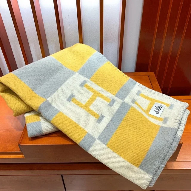 Hermès Uncategorized H Monogram Blanket product detail image 4