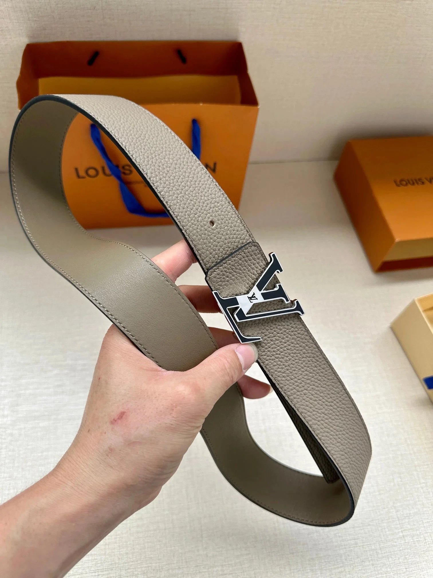 Louis Vuitton Belts Pebbled Leather Belt with LV Buckle image 13