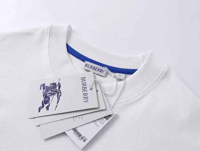 Burberry T-Shirts Short-sleeve crew-neck logo graphic product detail image 3