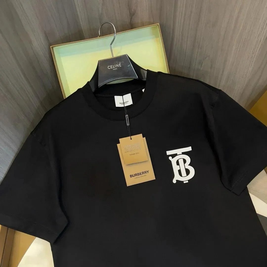 Burberry T-Shirts Short-sleeve crew-neck logo graphic image 10