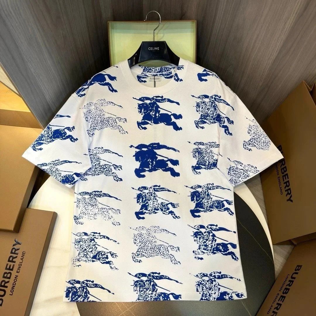 Burberry T-Shirts Short-sleeve crew-neck logo graphic — Horse-riding print