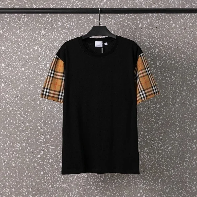 Burberry T-Shirts Short-sleeve crew-neck logo graphic product detail image 5