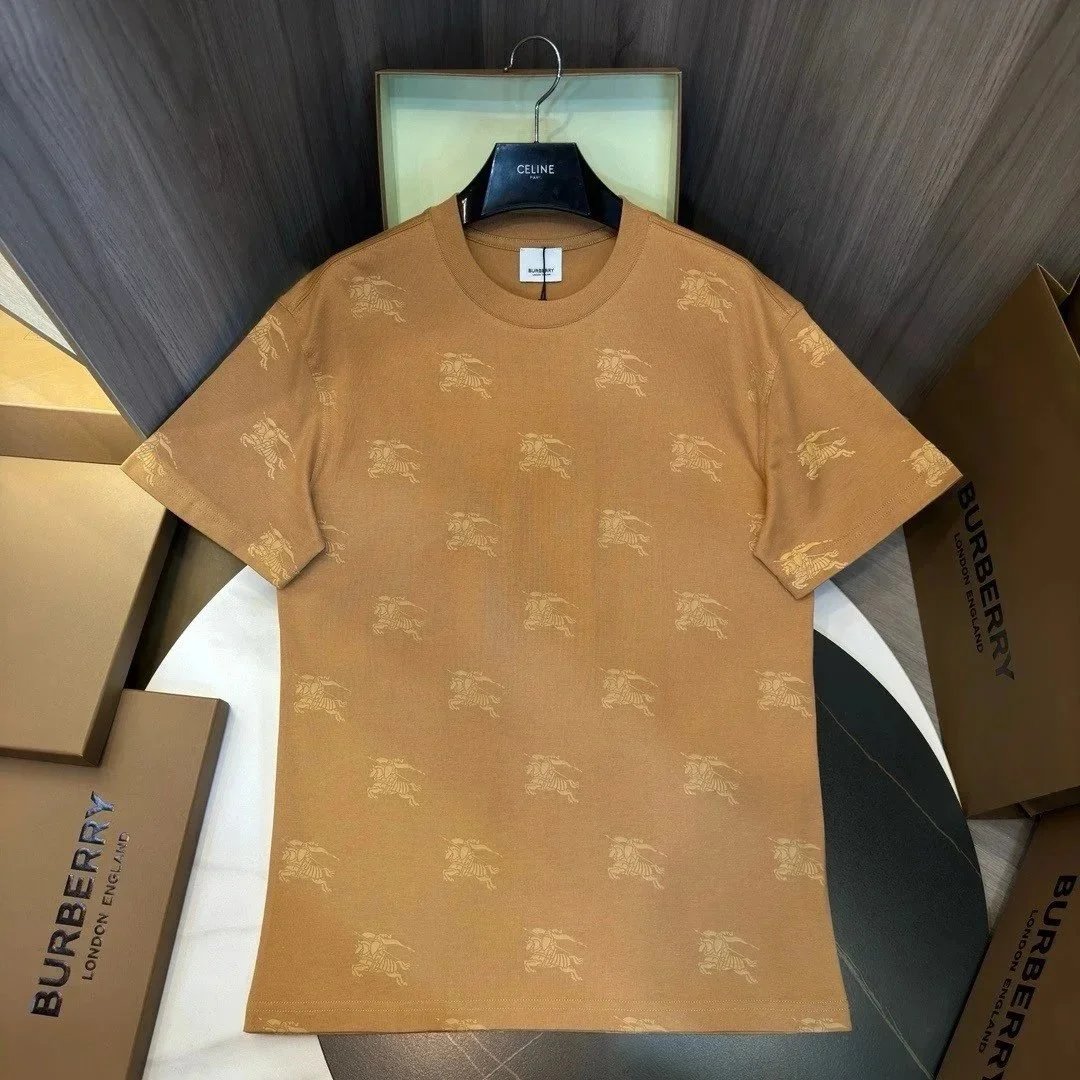Burberry T-Shirts Short-sleeve crew-neck logo graphic — Brown print