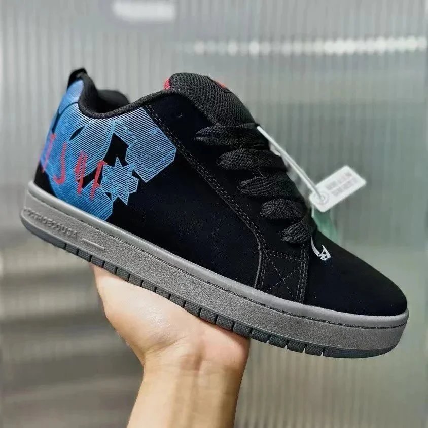 DC Shoes Sneakers Court Graffik low-top — Kuroko’s Basketball