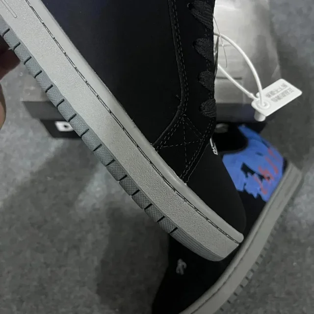 DC Shoes Sneakers Court Graffik low-top product detail image 5