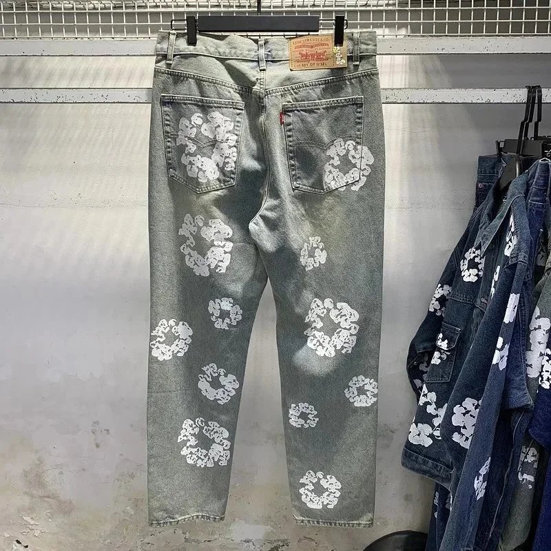Levi's Jackets All-over floral print denim jacket — Retro blue pants