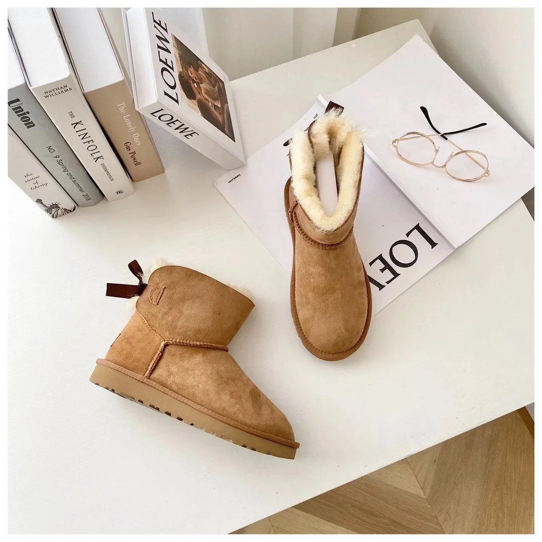 UGG Boots Bailey Bow fur-lined ankle image 7