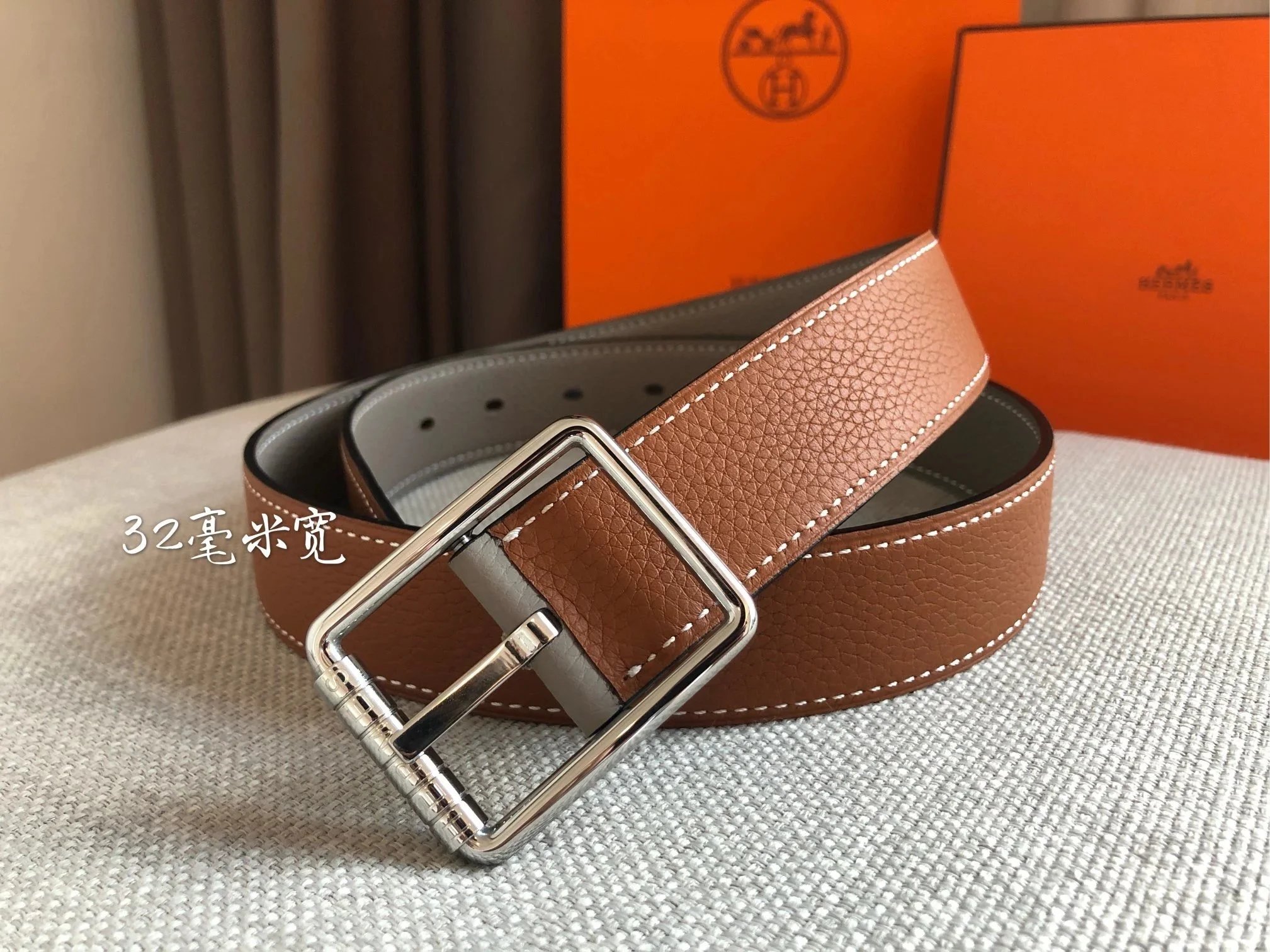 Hermès Belts 32 mm reversible grained leather pin-buckle belt image 6